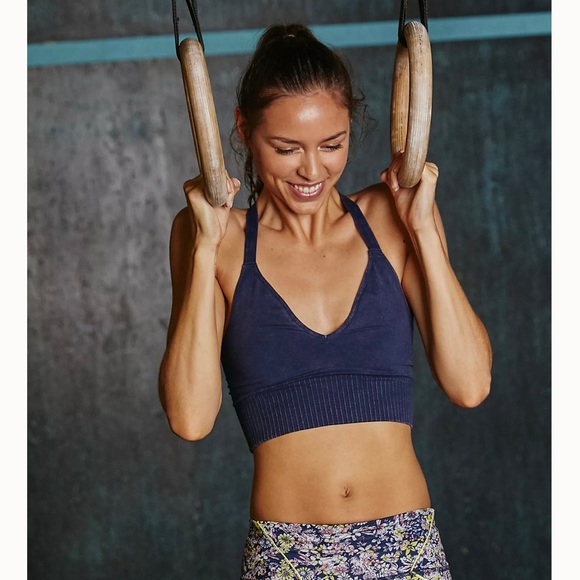 Free People Good Karma crop - Picture 3 of 5